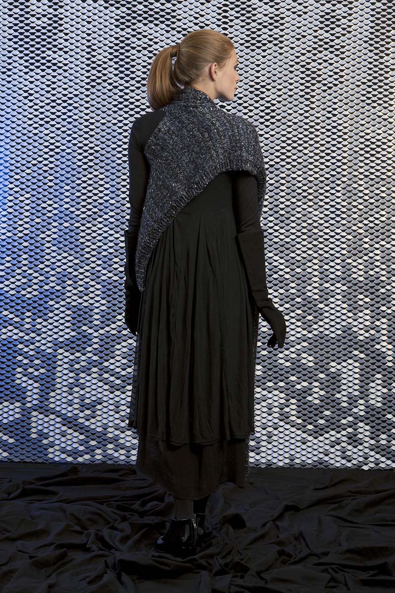 Schal mit Armausschnitt / Klicken Sie HIER zum PDF