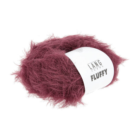 FLUFFY: Flauschiges, langhaariges Beilaufgarn für besondere Textur. Bringt Bewegung ins Maschenbild und verleiht klassischen Projekten eine verspielte Note.